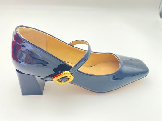 Women black high heels with lacquer chunky heels and mental buckle closure